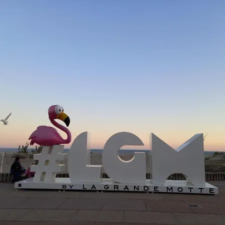 Le Cocon De Flo, Face A La Au Couchant