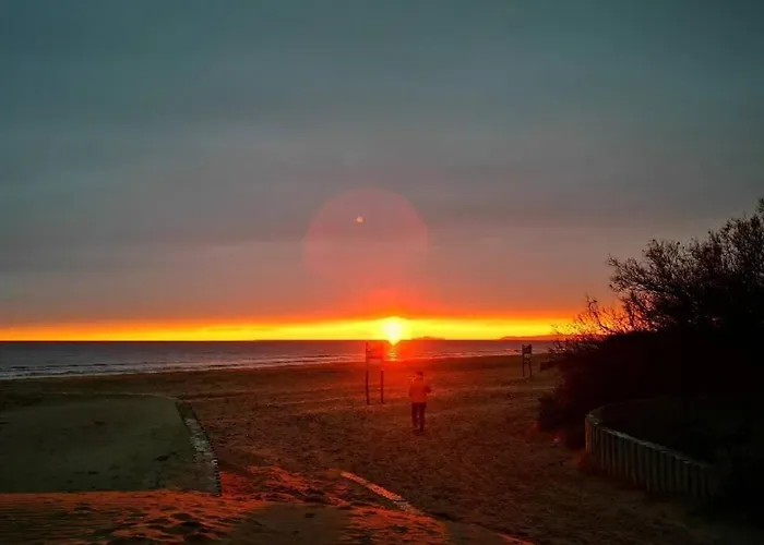 Le Cocon De Flo, Face A La Au Couchant *